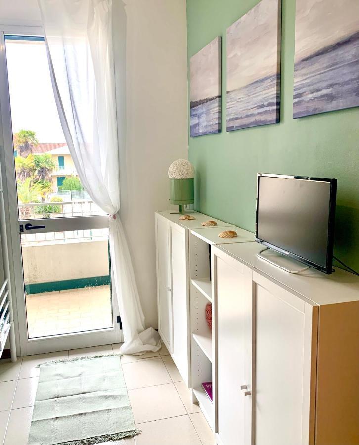 Apartment Caorle De Lux Swimming Pool, Parking, Garden Kültér fotó